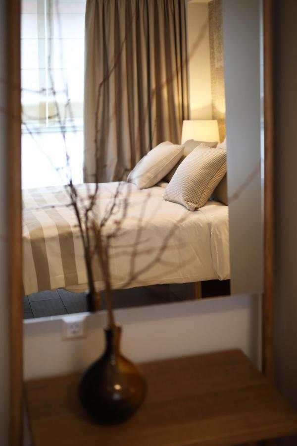 Love Lifestyle Suite เอเธนส์ ภายนอก รูปภาพ